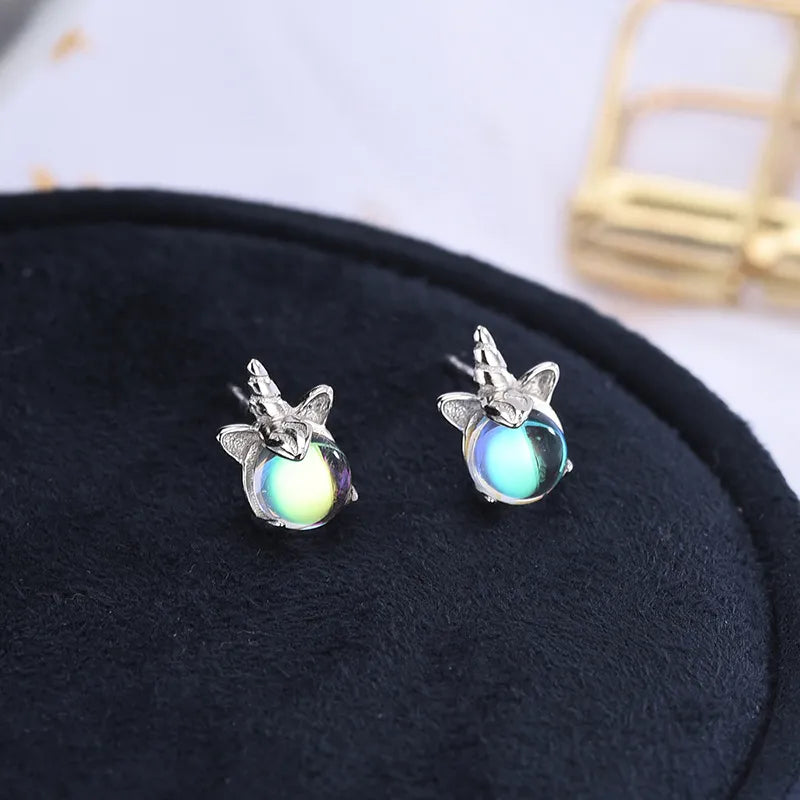Pegah - Boucles d'oreilles en pierre de licorne argentées