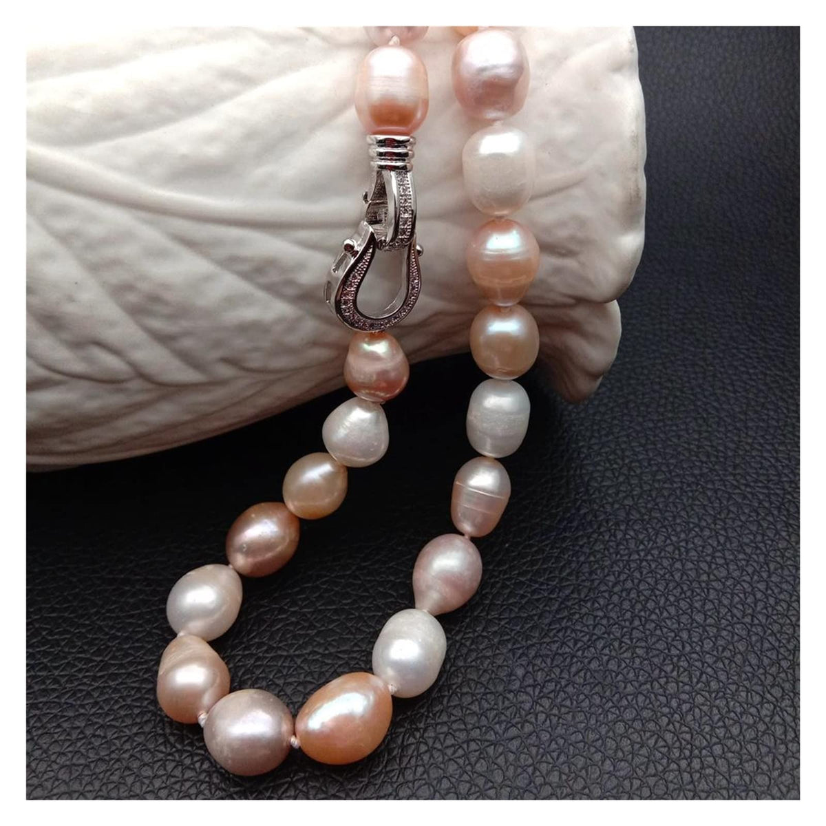 Nahia – Collier de perles colorées