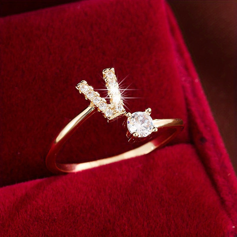 Nova – Bague ouverte moderne avec initiale et zircon