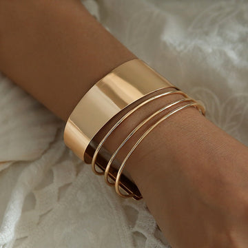 Yuki – Bracelet vintage classique en or