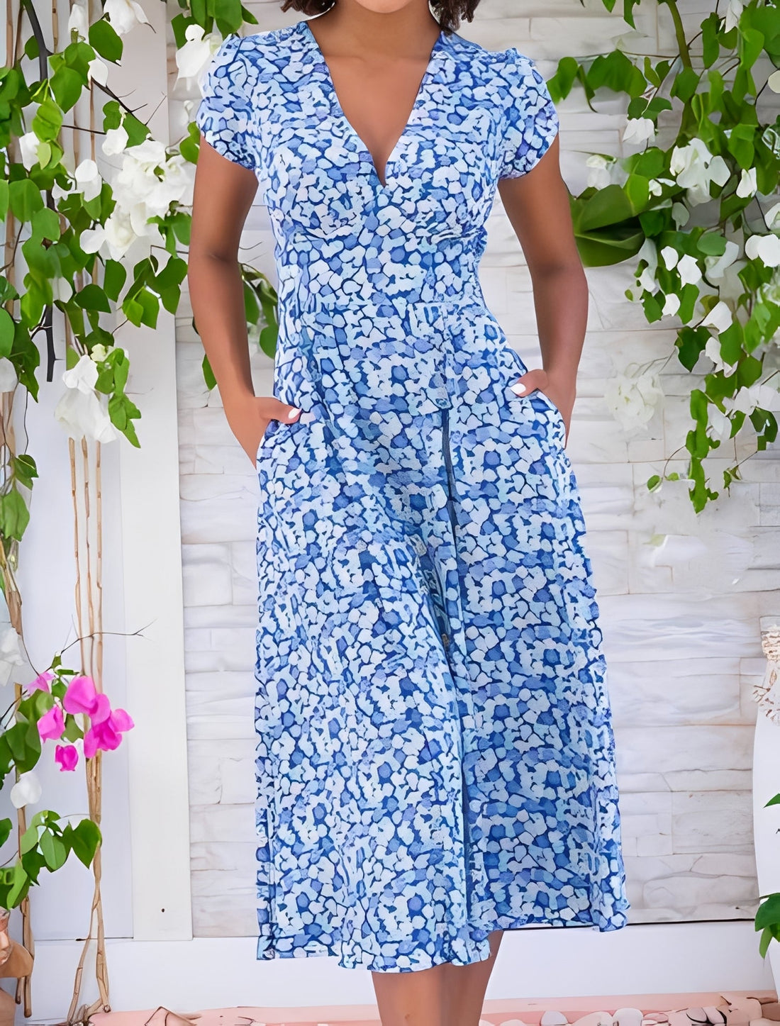 Monica - Robe décontractée avec col en V pour femmes