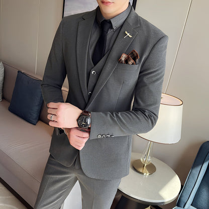 Marc - Refined three-piece men's suit