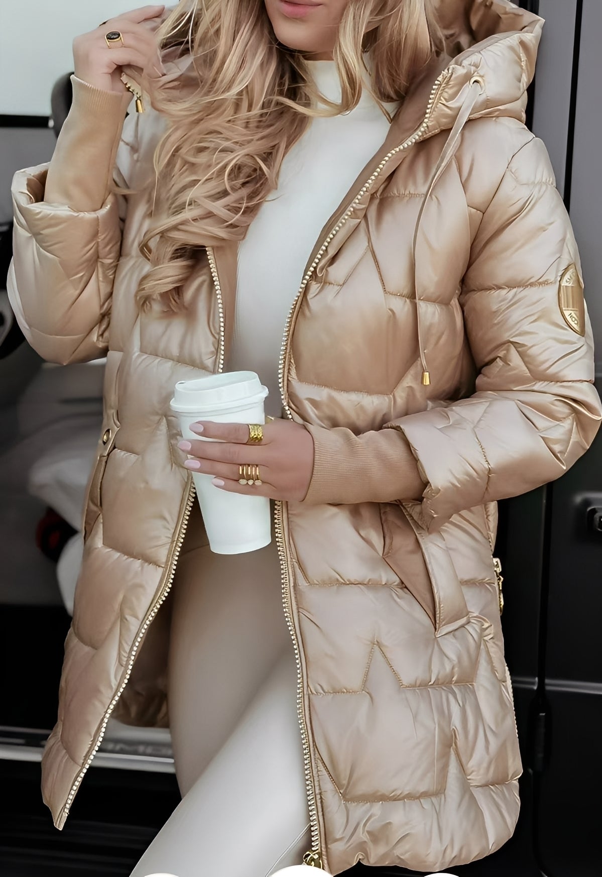Georgina - Élégant manteau matelassé avec capuche pour femmes