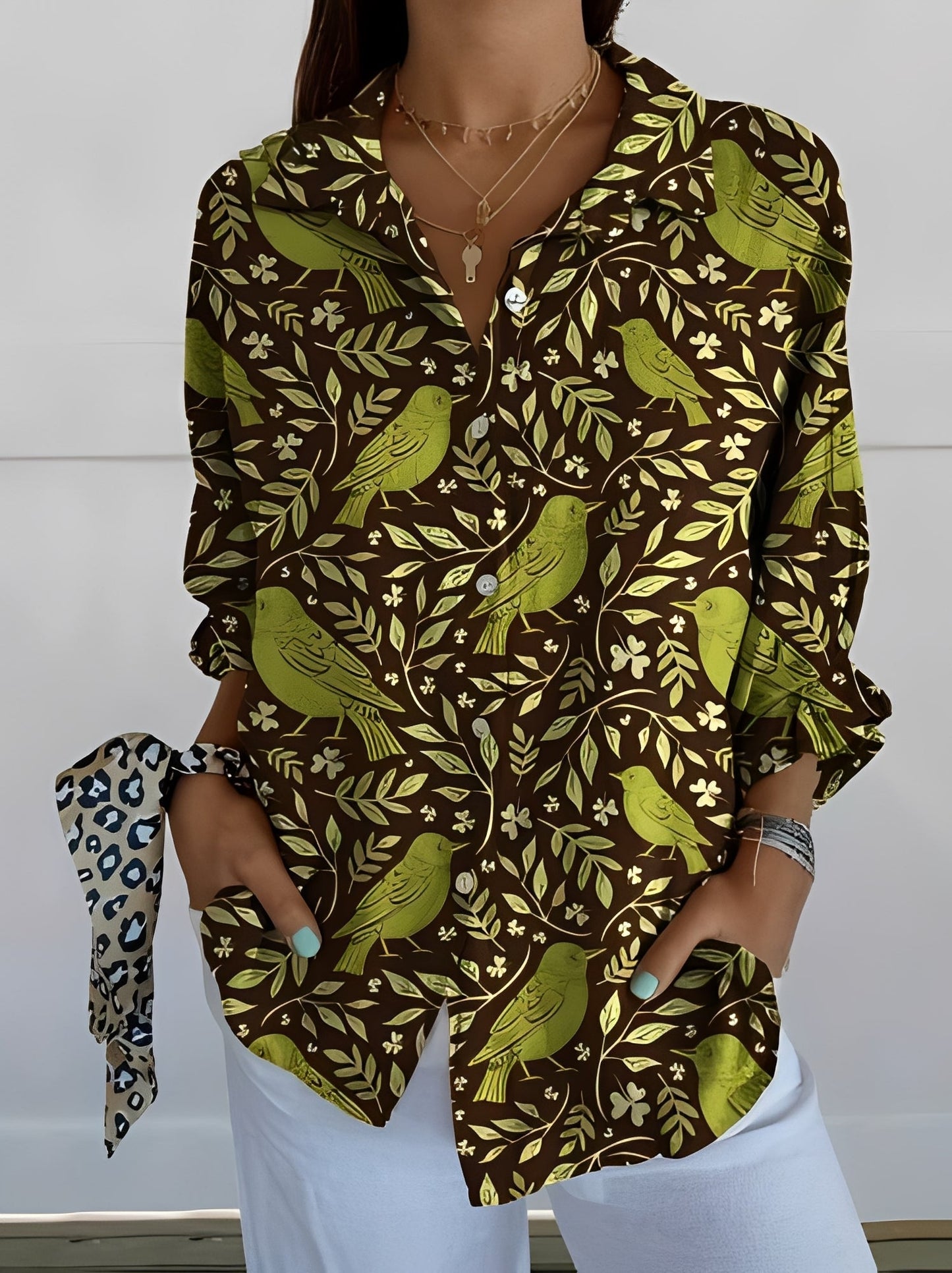 Jessica - Elegant blouse with floral pattern for women