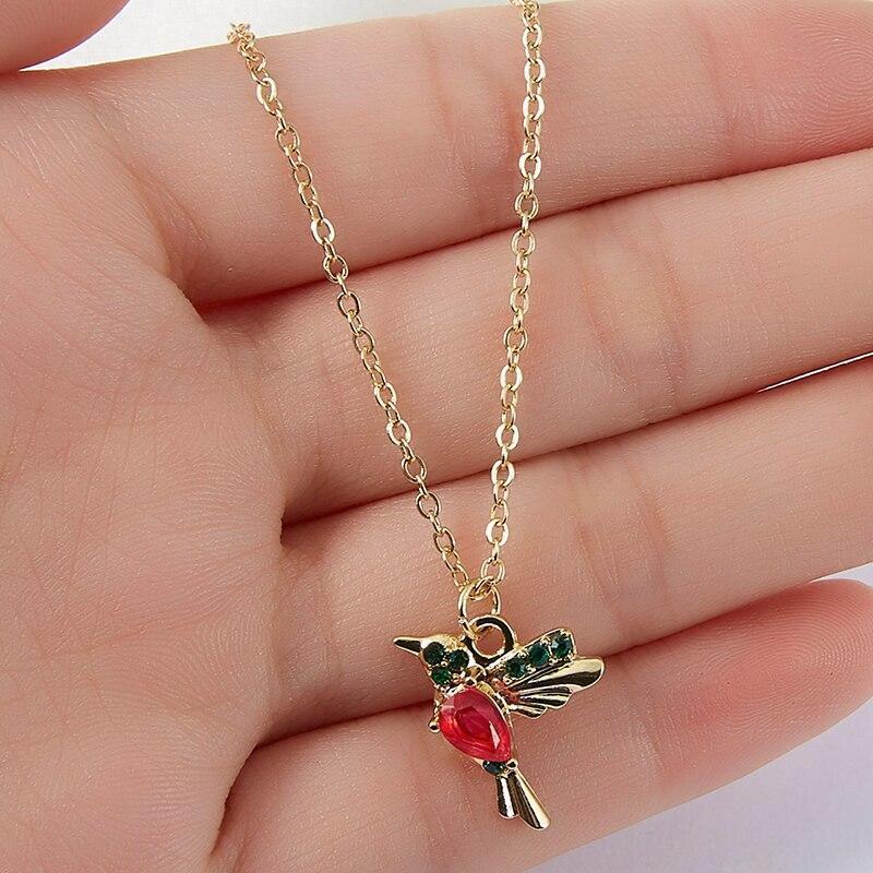 Jada – Collier colibri en émail et zircon