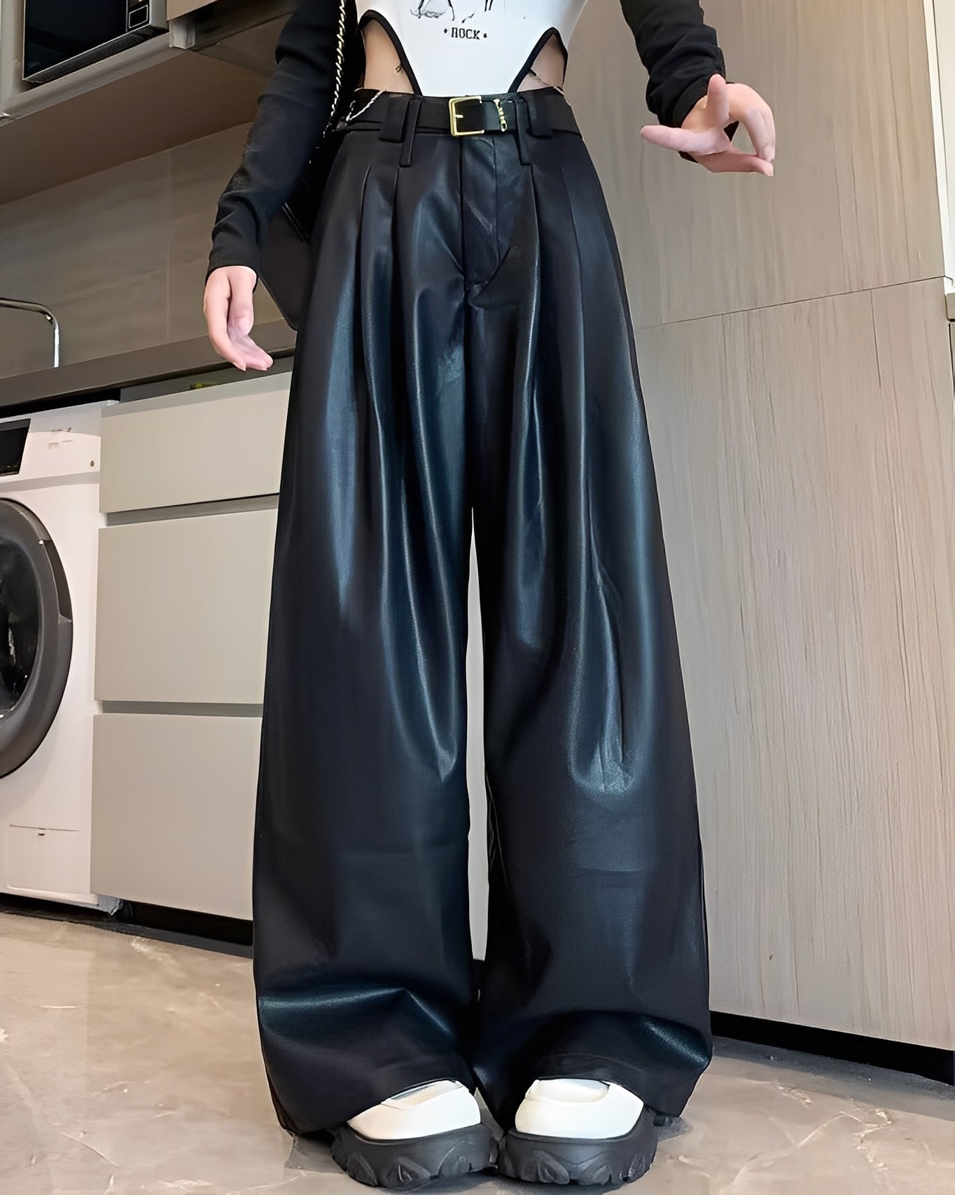 Lora - Pantalon en cuir classique avec taille haute pour femmes
