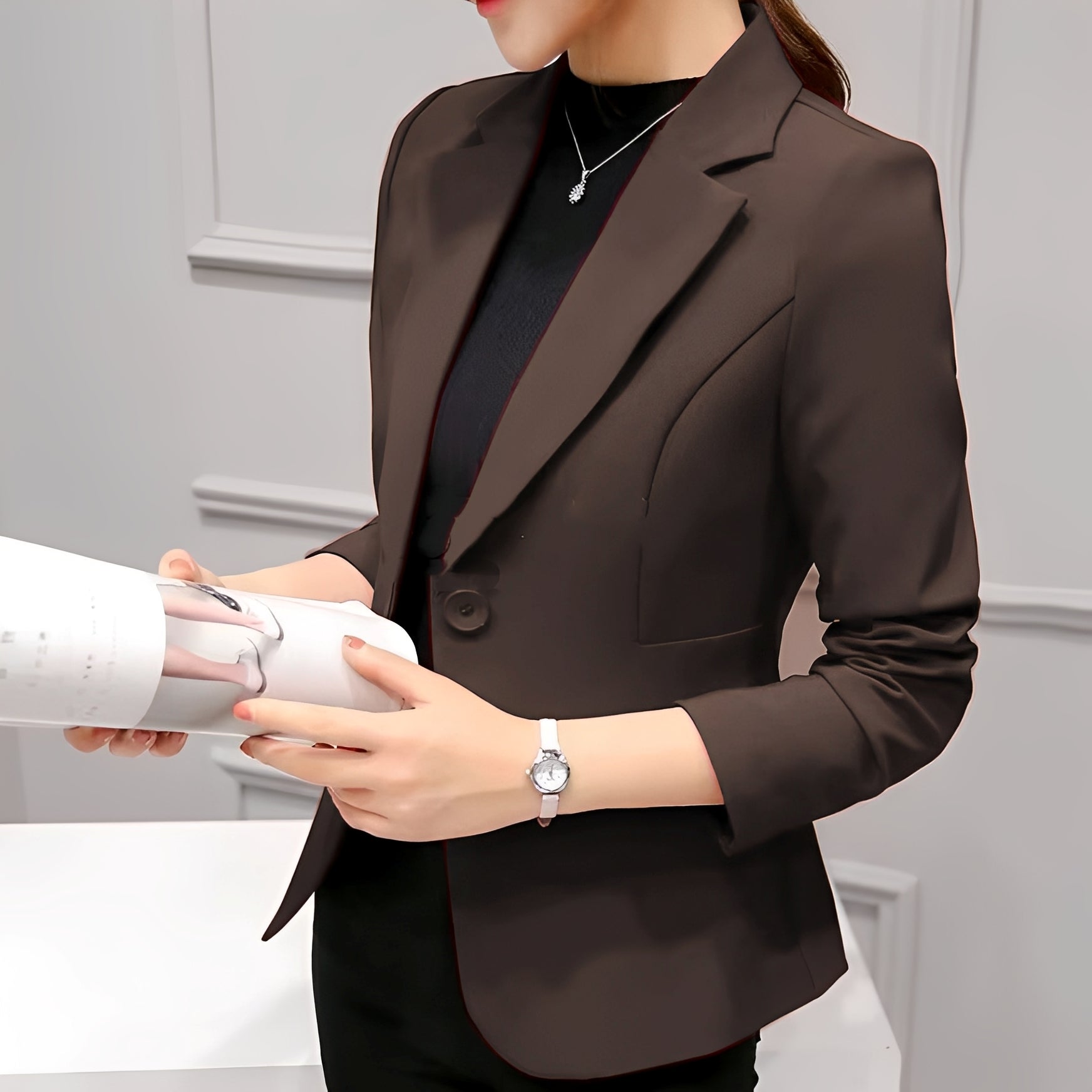 Lindy – Blazer Élégant à Bouton Unique pour Femme
