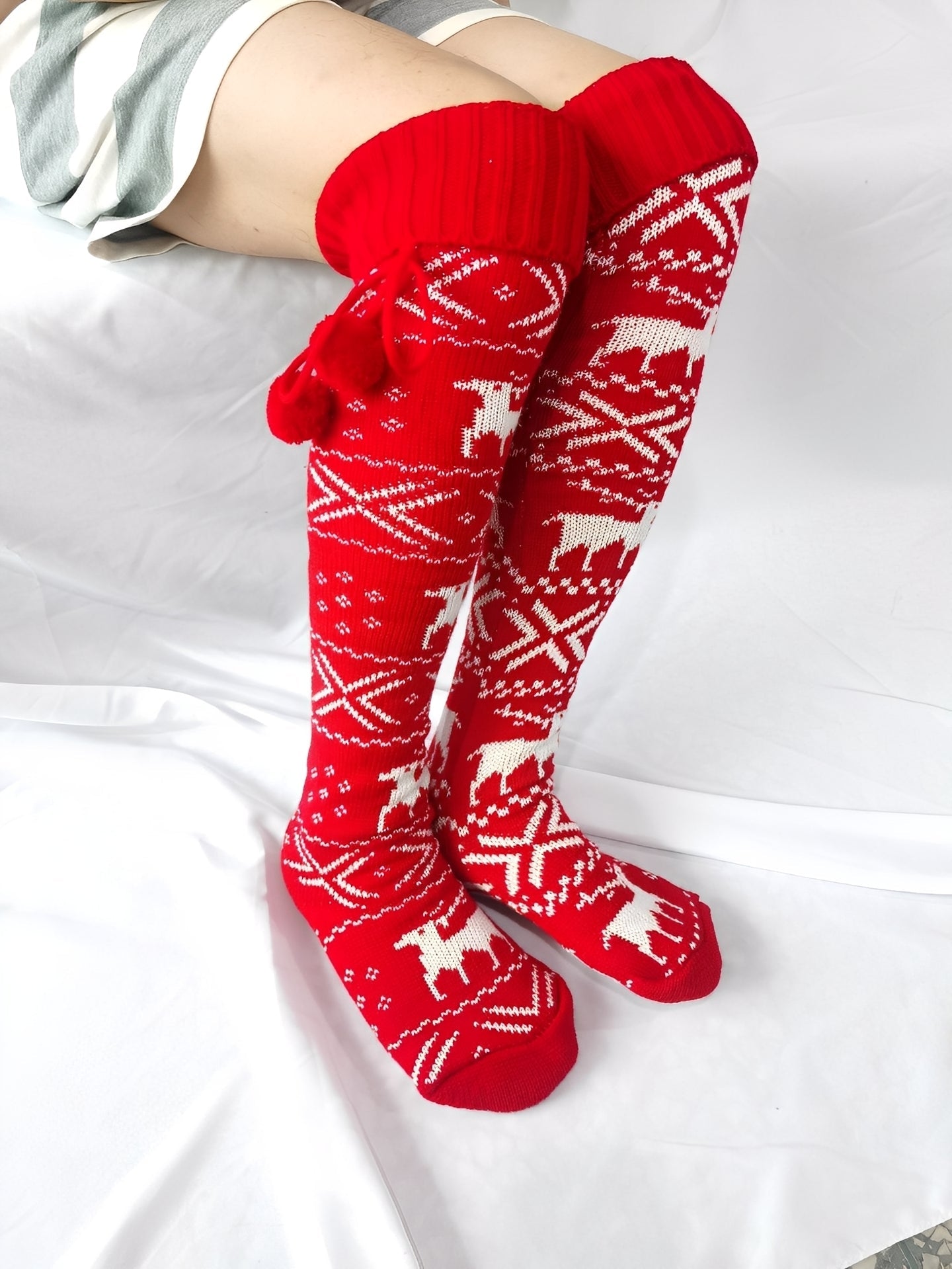 Corinne - Chaussettes de Noël en laine raffinées pour femmes