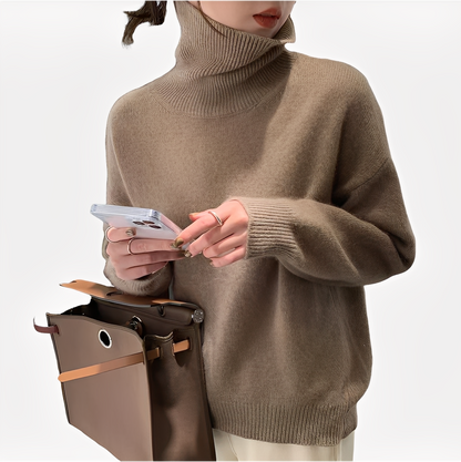 Amilia - Elegant and casual turtleneck sweater for women
