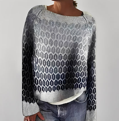 Flavienne - Basic winter sweater with round neck for women