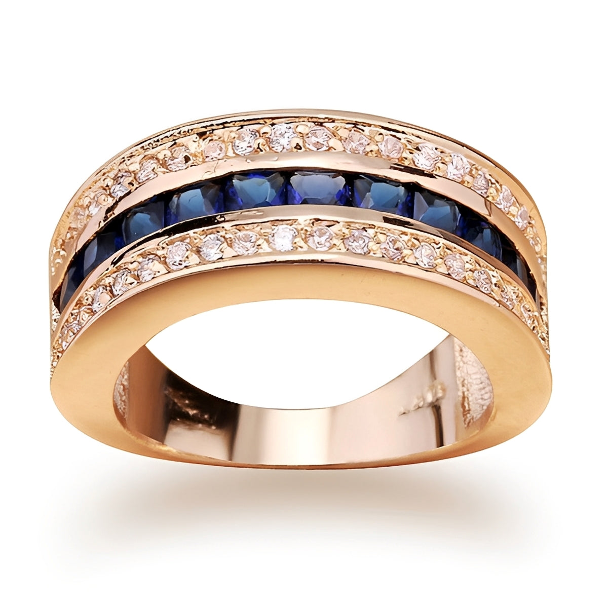 Ronan – Bague homme carrée avec cristaux et saphir doré