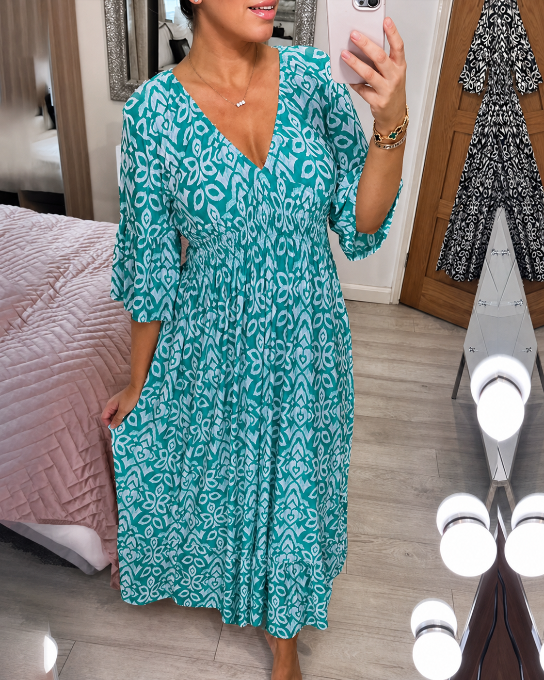 Yvonne - Robe Chic à Volants