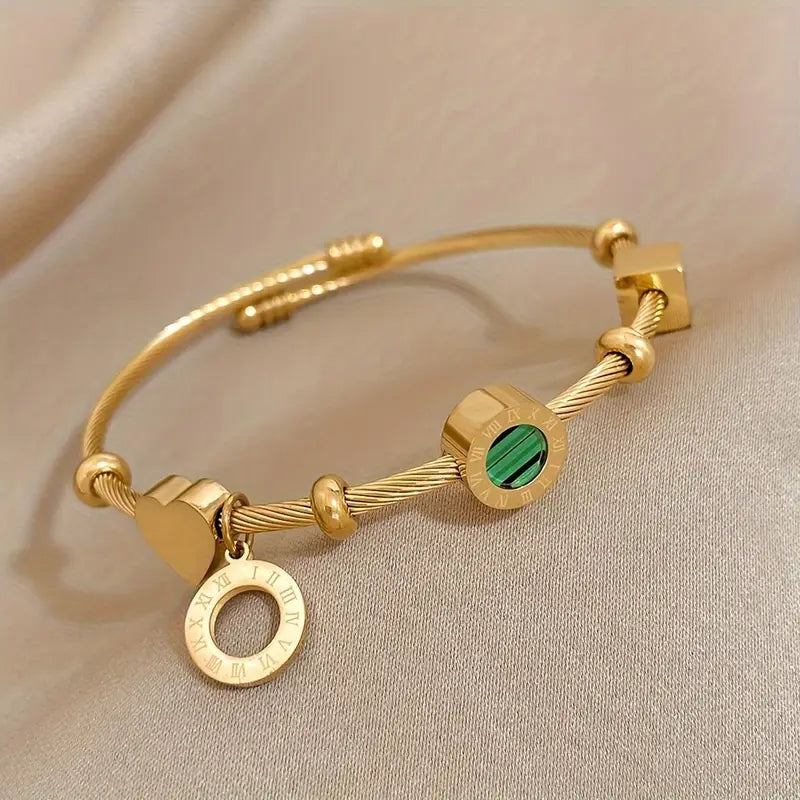 Rhian – Bracelet doré de signature
