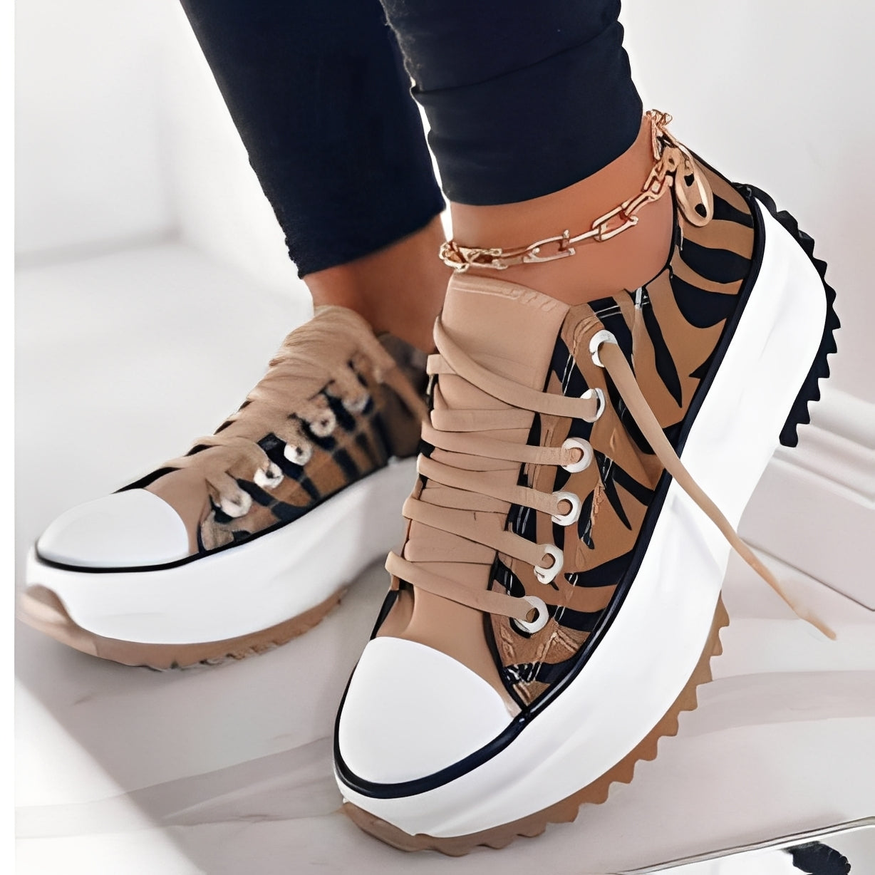 Caitlyn - Chaussures élégantes avec semelle épaisse pour femmes