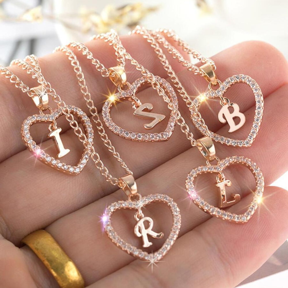 Collier de Cœur Initial en Cristal - Collier avec pendentif de cœur initial