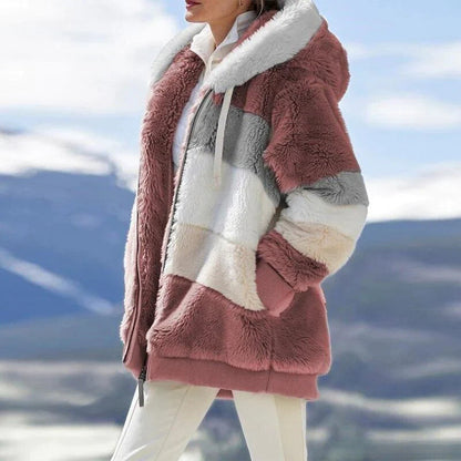 Alice – Manteau à capuche en tissu doux avec intérieur en laine