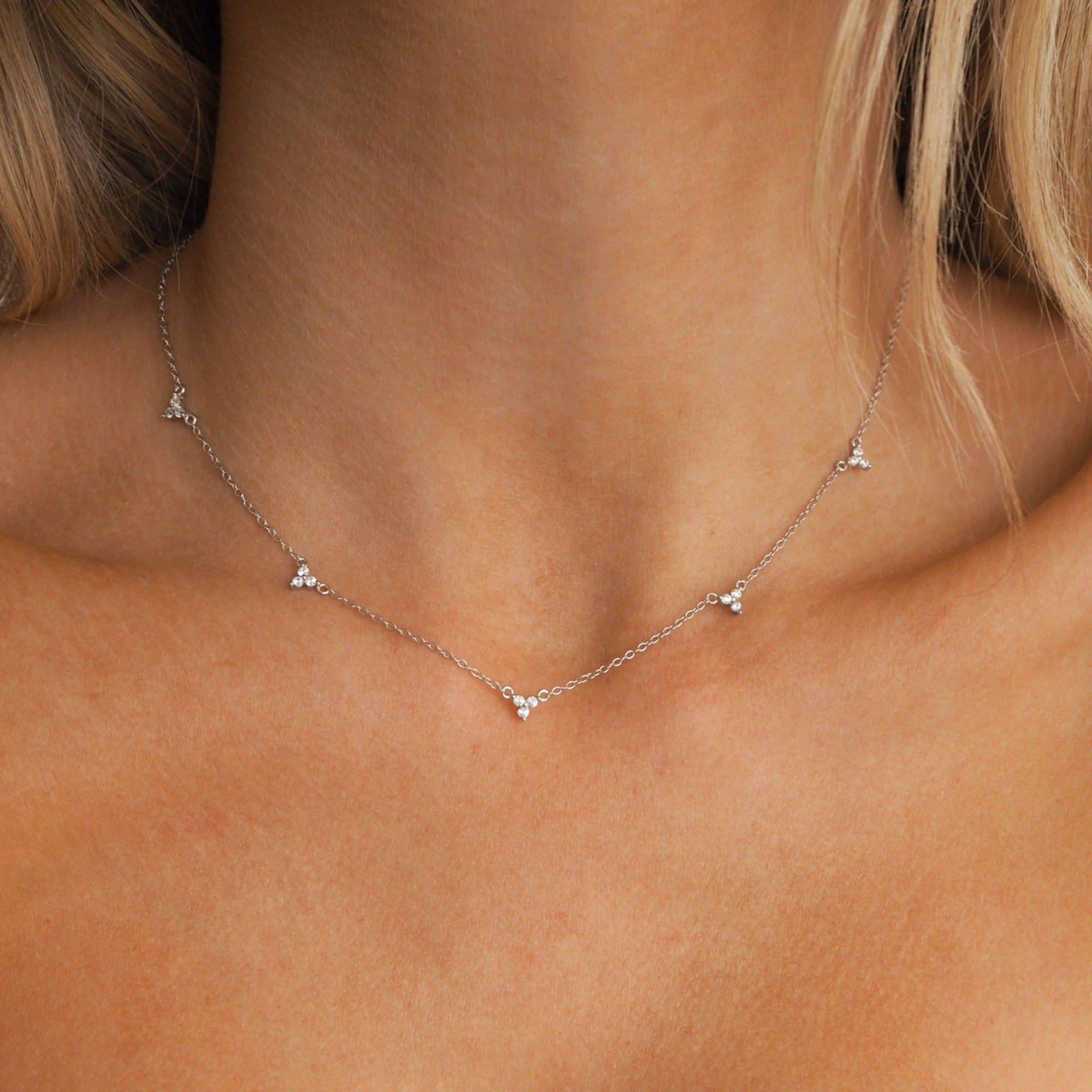 Collier en Argent avec Cristaux en Grappes
