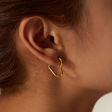 Liana – Boucles d'oreilles en forme de cœur
