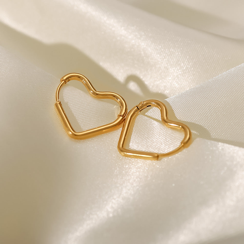 Liana – Boucles d'oreilles en forme de cœur