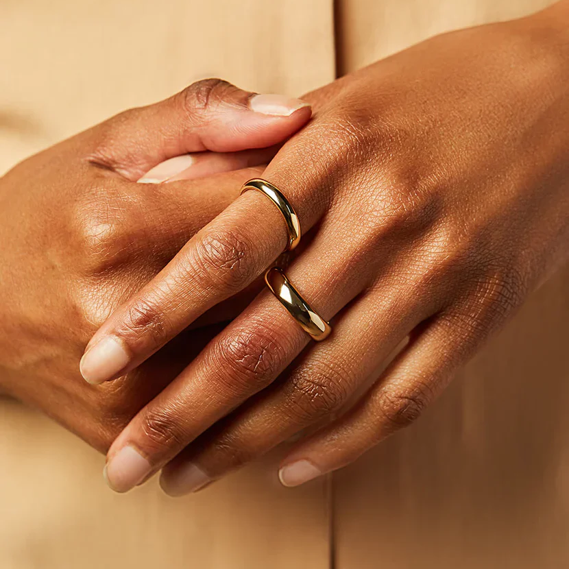 Eloane – Bague moderne à finition brillante