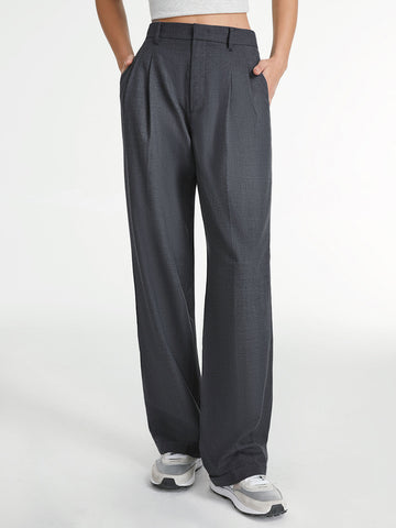 Amira – Juste Pantalon de Costume