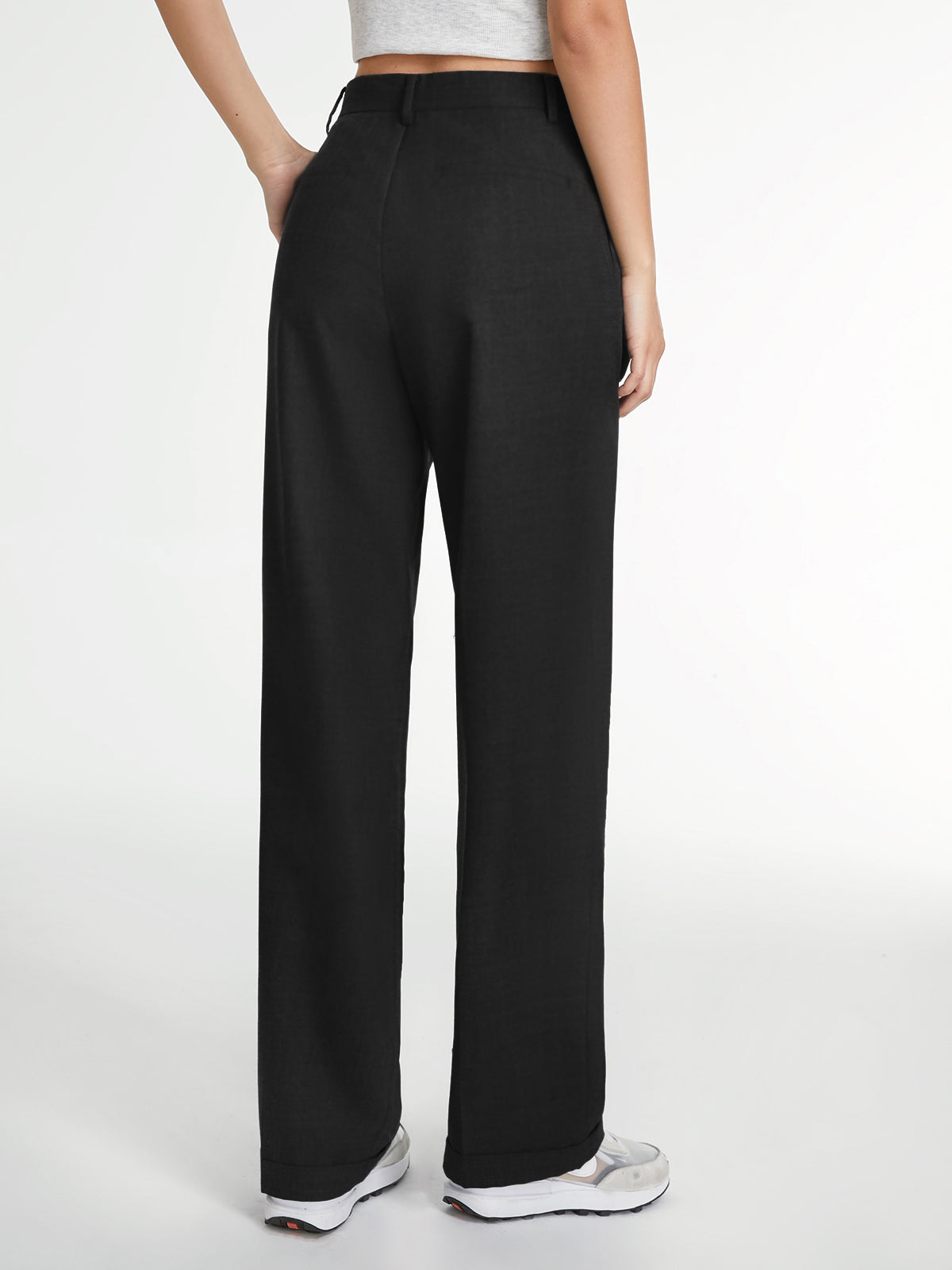 Amira – Juste Pantalon de Costume