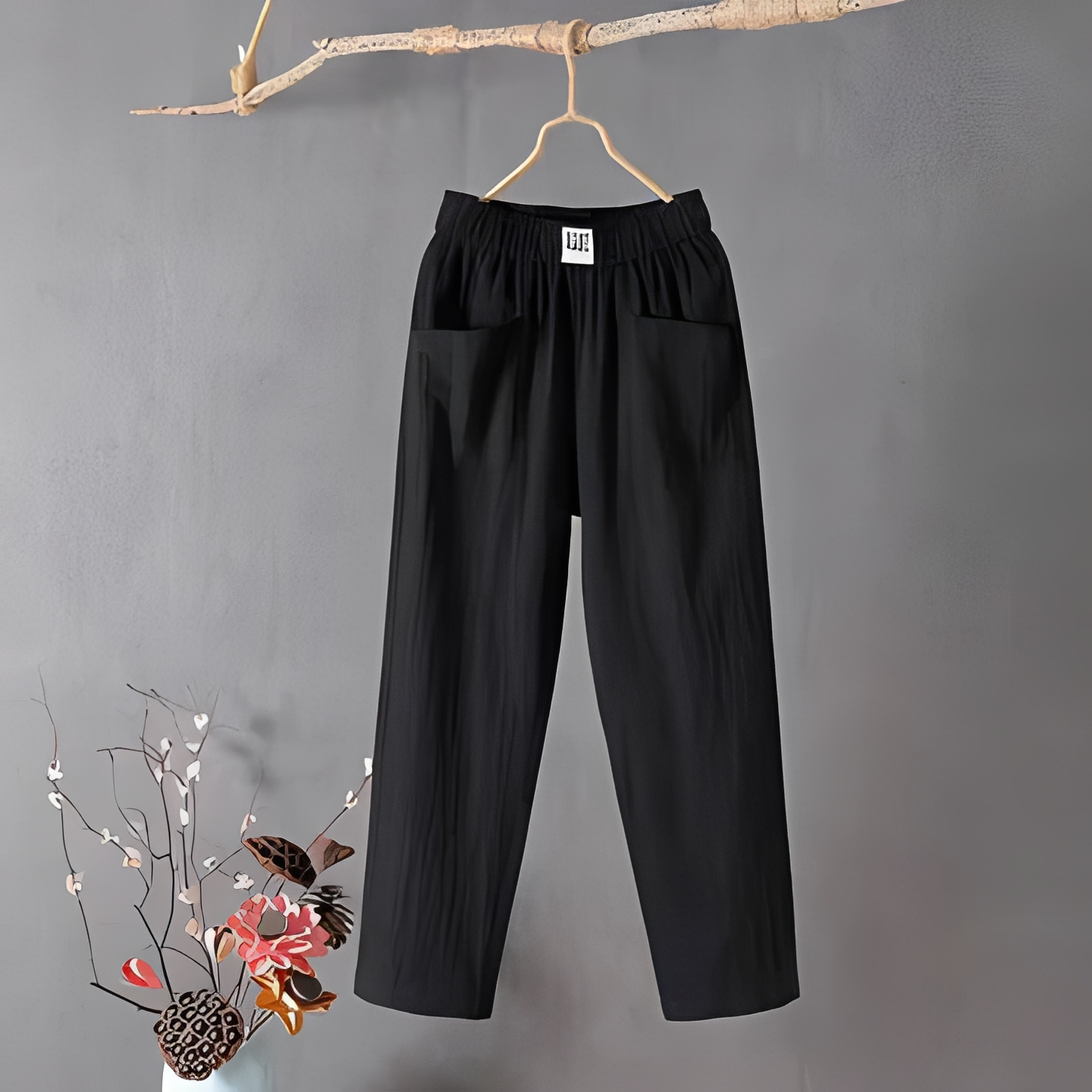 Klaire - Women's trousers with straight legs and casual style
