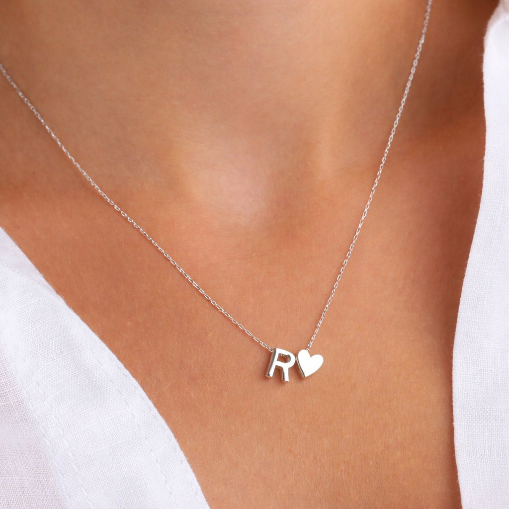 Collier avec initiales en forme de cœur - Cœur de lettre personnalisé
