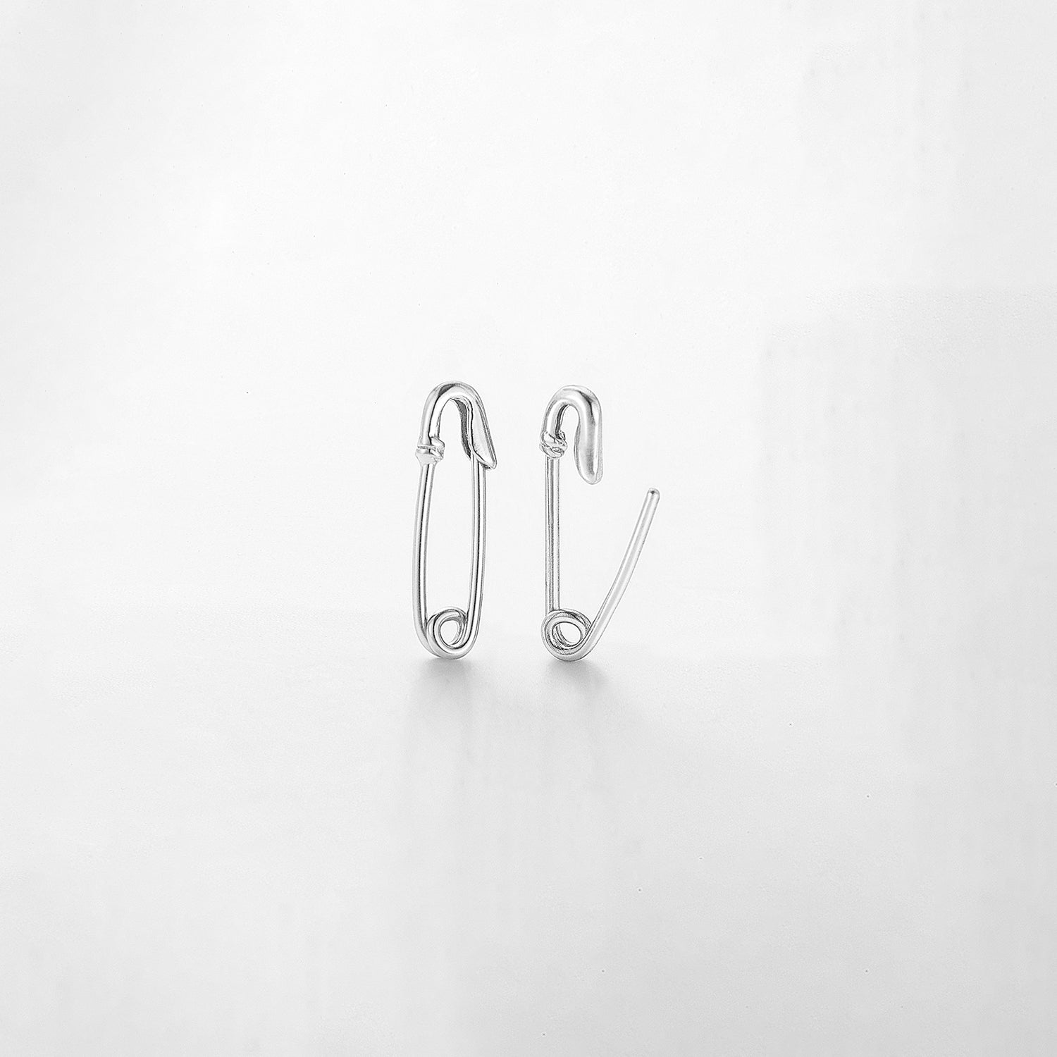 Eden - Petites boucles d'oreilles de sécurité