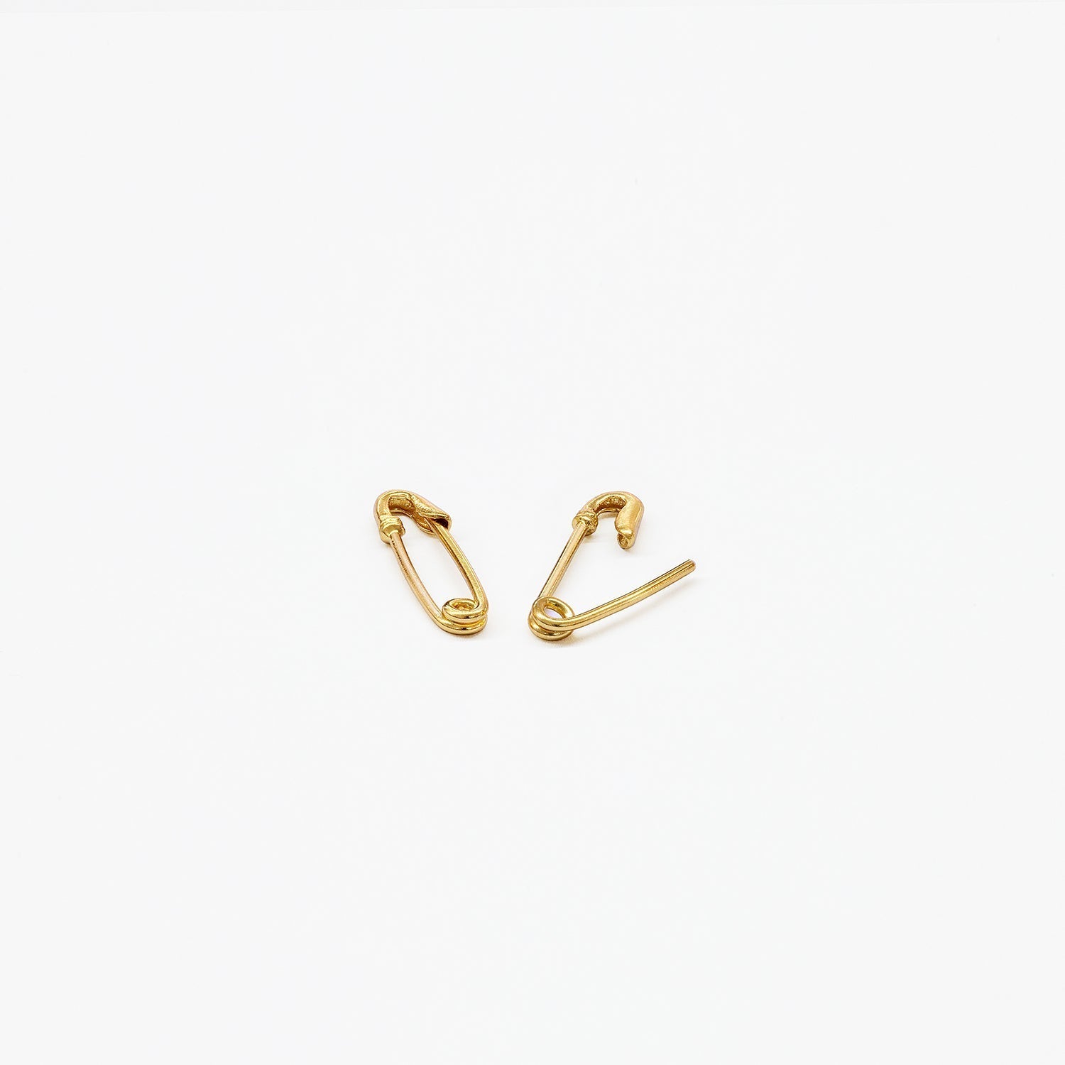 Eden - Petites boucles d'oreilles de sécurité