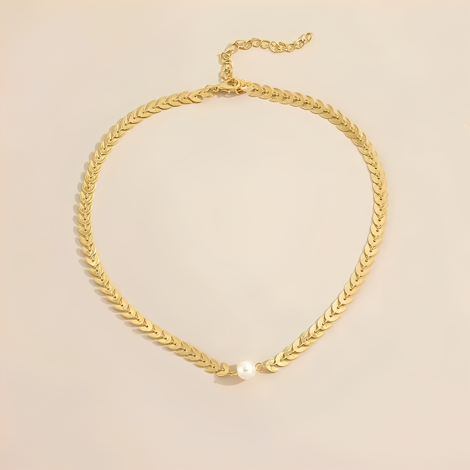 Aria – Collier Romain en Or et Perle Élégante