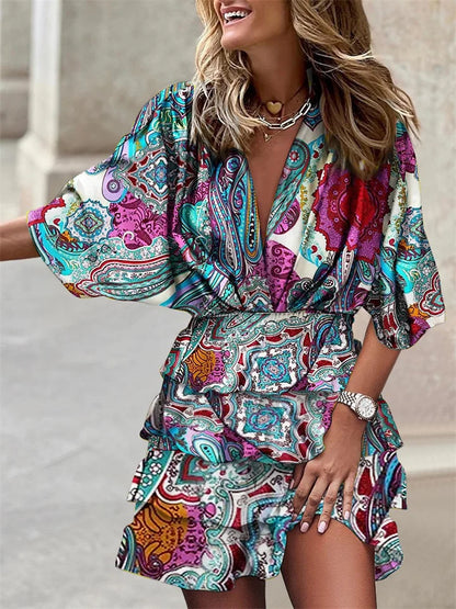 Liora – Robe à Fleurs avec Encolure en V et Volants