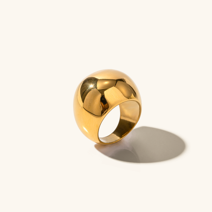 Ella – Bague dôme contemporaine