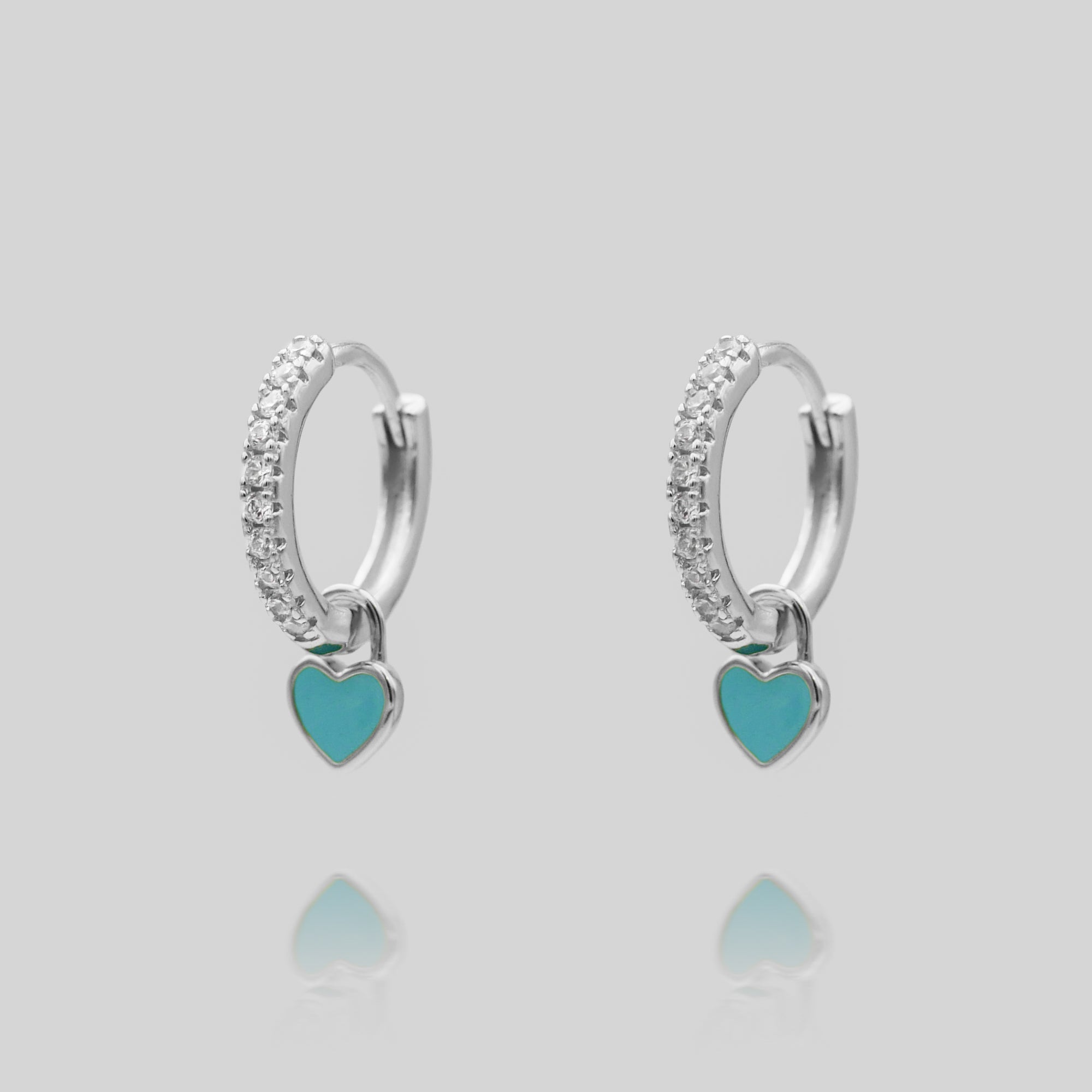 Gabby – Boucles d'oreilles huggies en forme de cœur