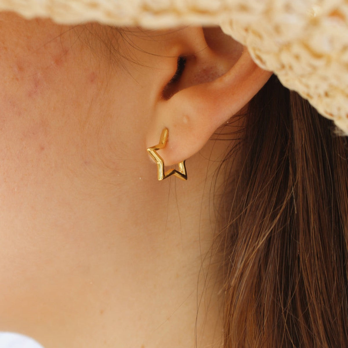 Boucles d'oreilles Huggie Star - Créoles en étoile