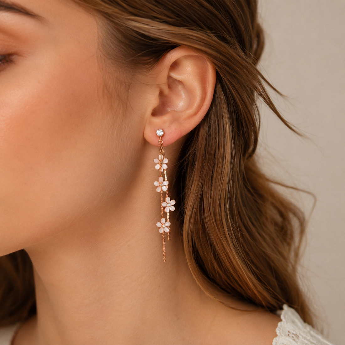 Yuri - Boucles d'oreilles en Fil de Jasmin Blanc