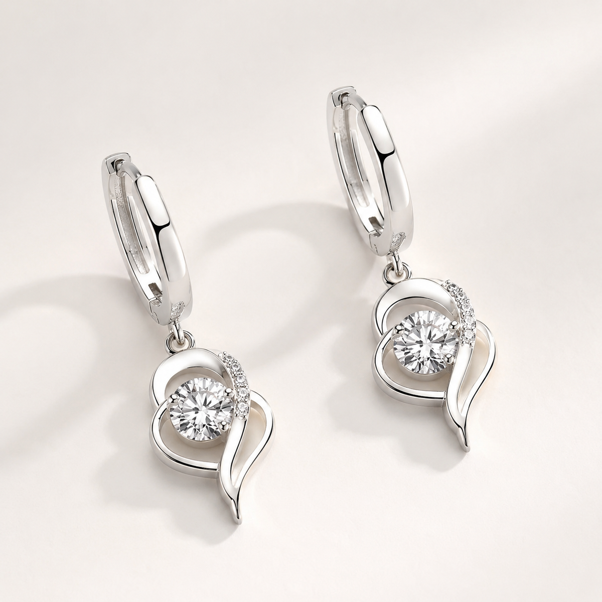 Noelle – Boucles d'Oreilles de fleurs en argent sterling 925 et zircon
