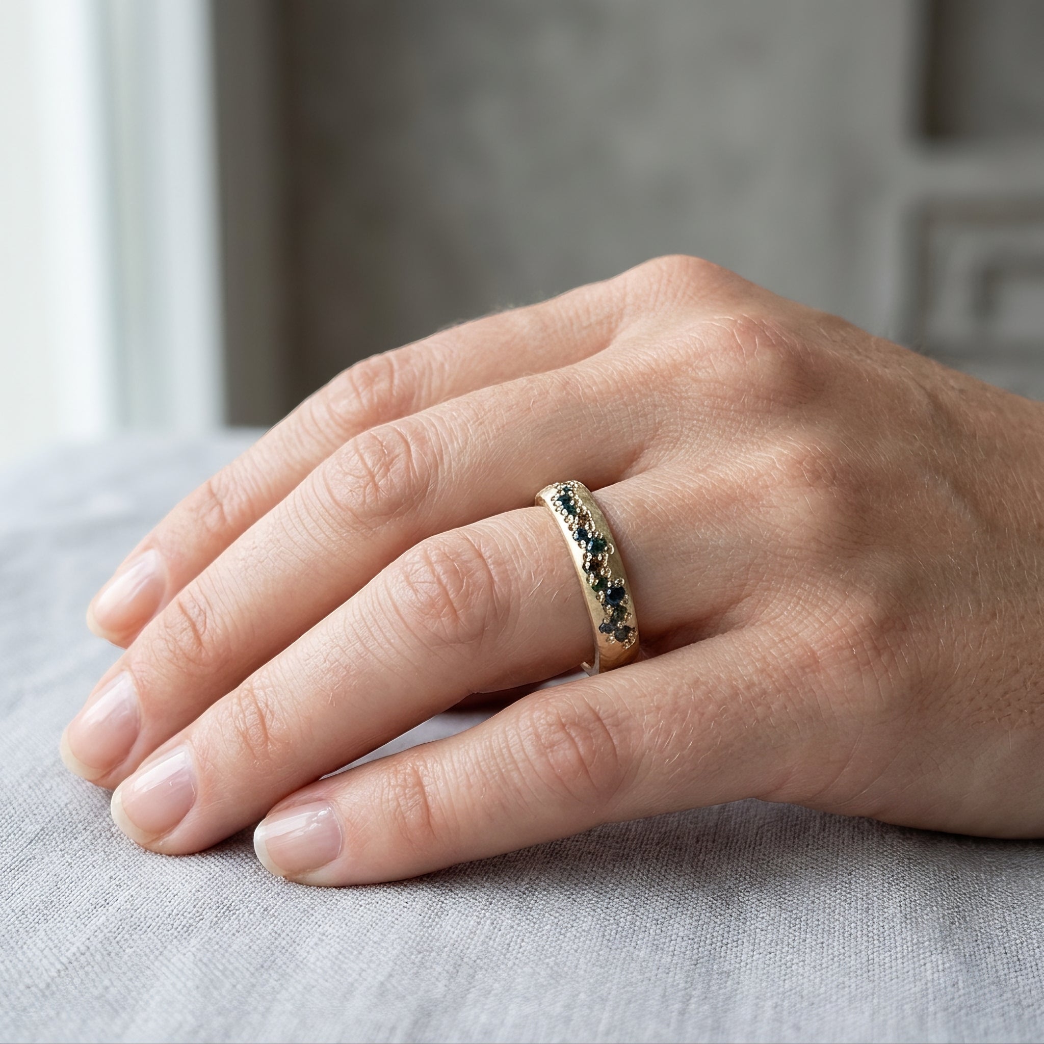 Clara - Bague classique vintage dorée