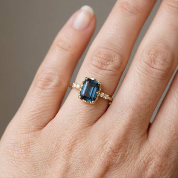 Sza – Bague vintage bleue