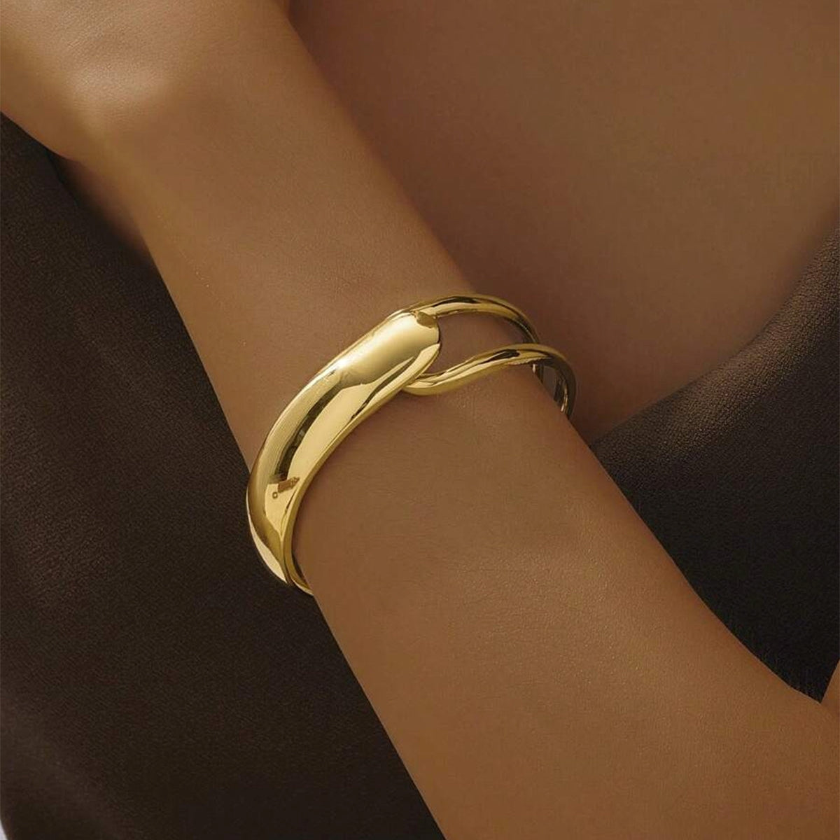 Alyssa – Bracelet doré élégant