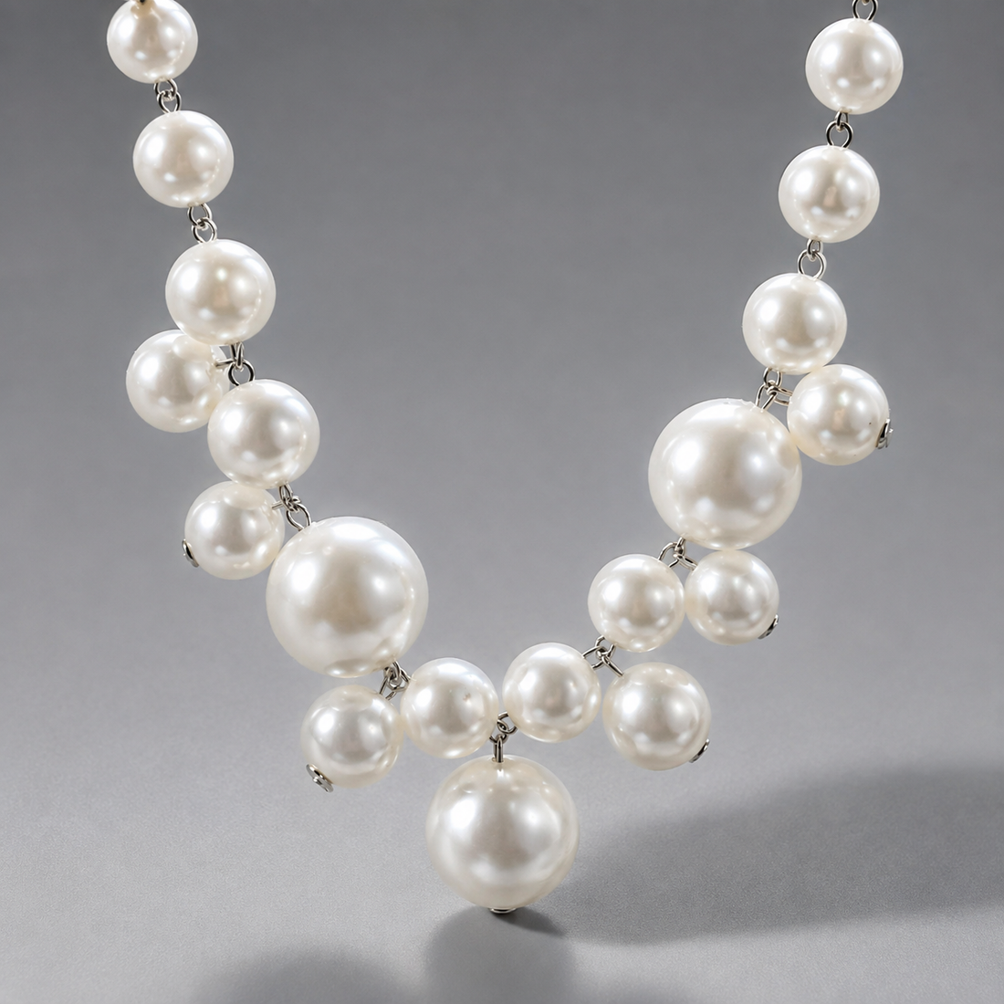 Lucie – Collier de luxe léger avec grandes et petites perles