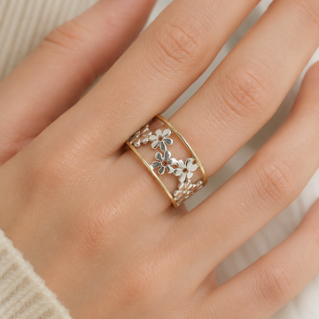 Merina – Bague asymétrique en marguerite