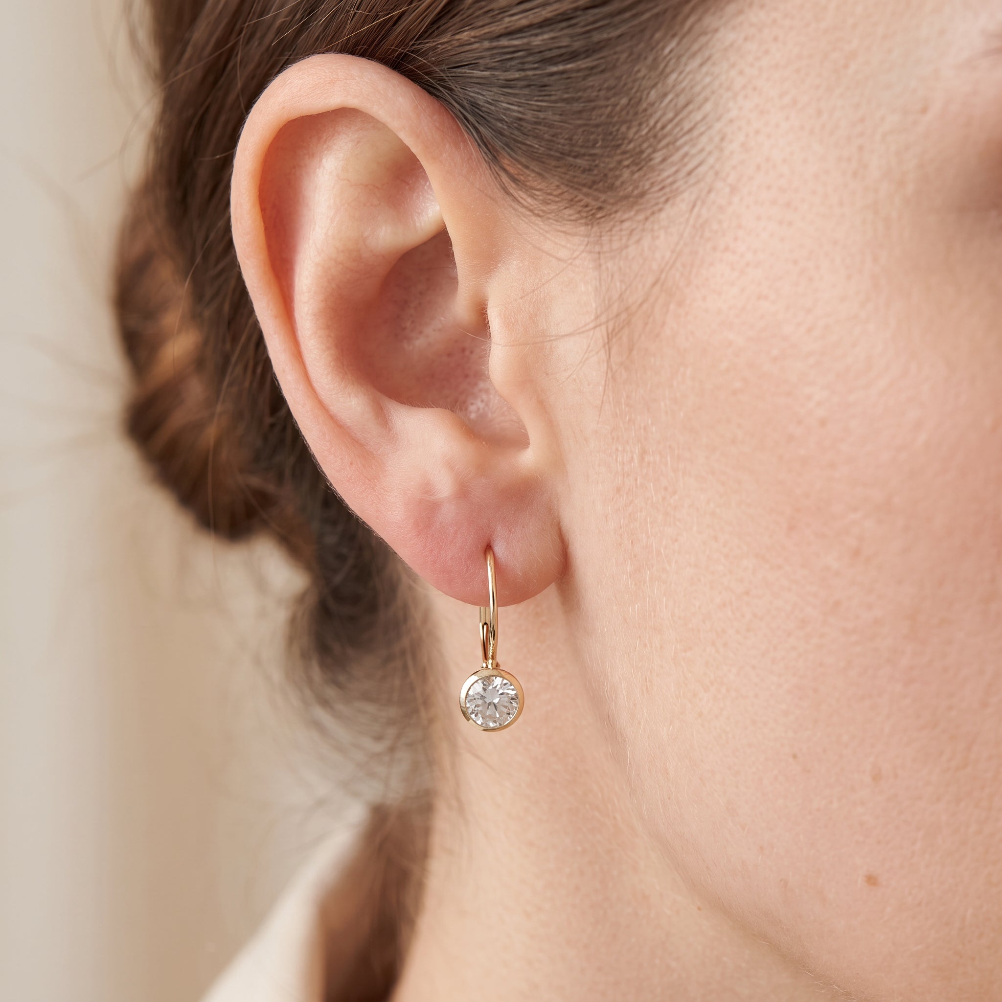 Iris – Boucles d'oreilles vintage avec cristaux