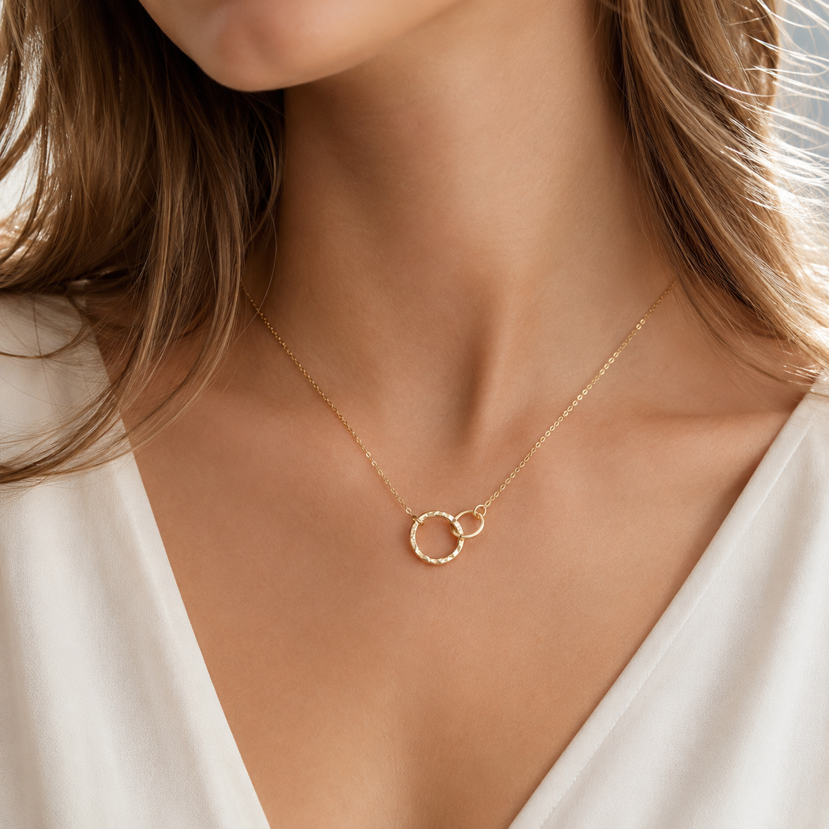 Isabelle - chaîne de bague en or