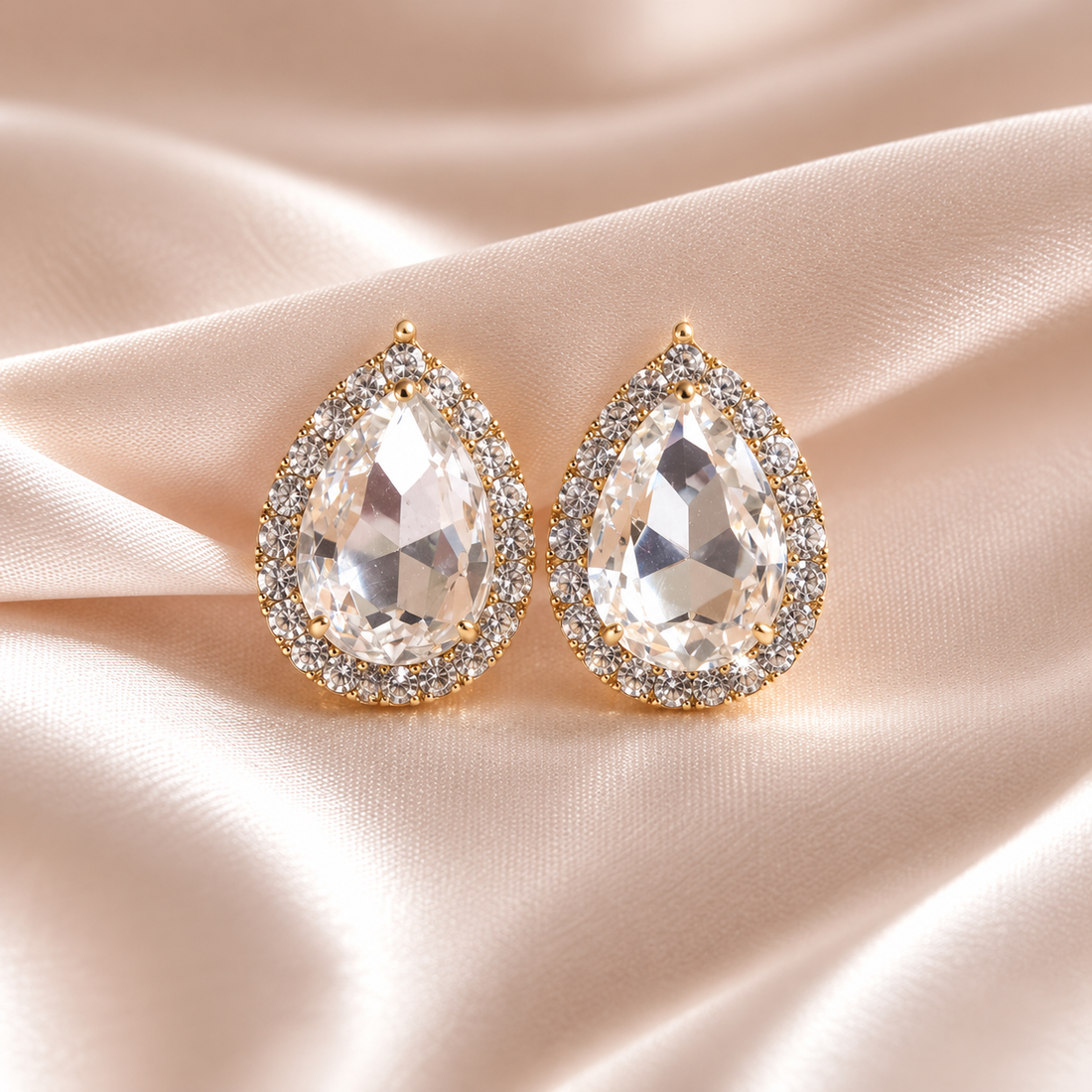 Lucy - Boucles d'oreilles en en forme de poire
