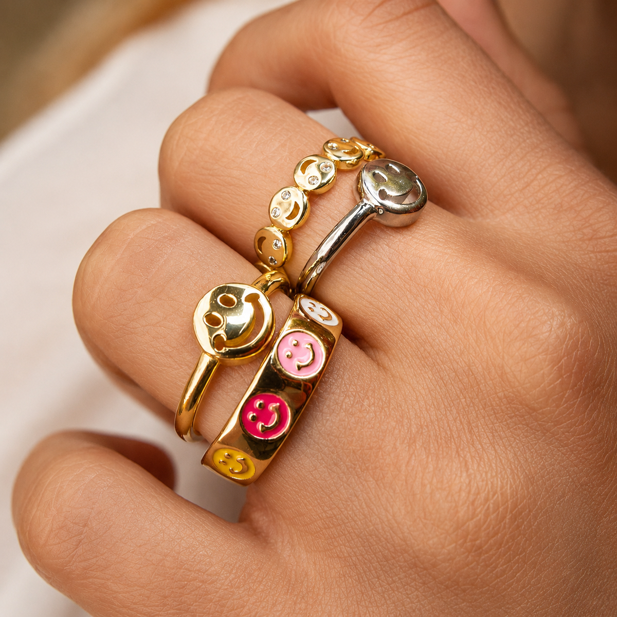 Smiley - Bague souriante colorée