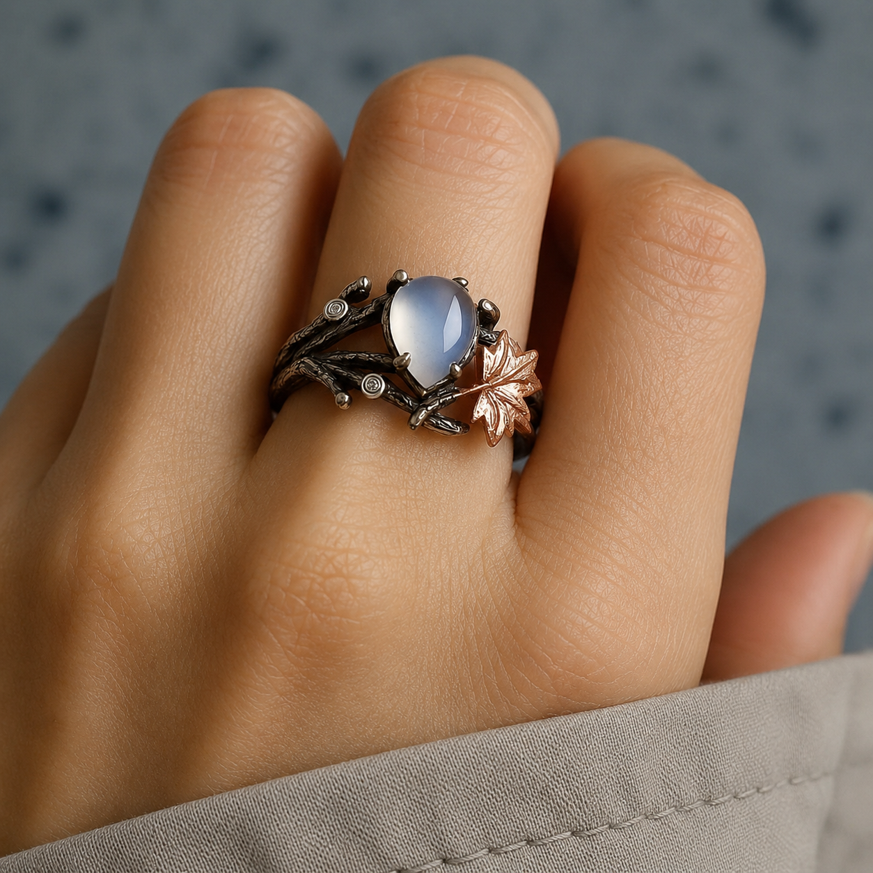 Celestia – Bague en pierre de lune avec charme naturel