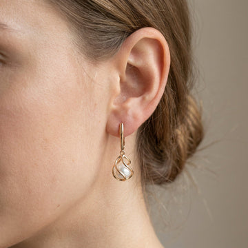 Elena – Boucles d'oreilles élégantes en perles en or