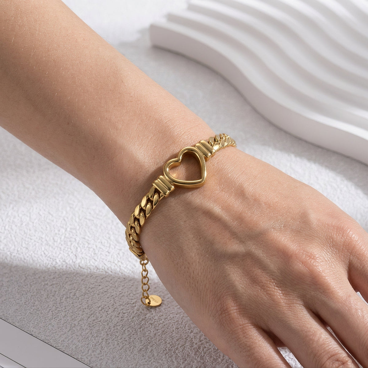 Bracelet en cœur creux doré - Bracelet en cœur ouvert