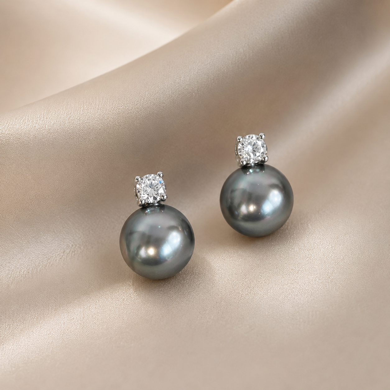 Noire – Boucles d'oreilles pendantes intemporelles avec perles noires